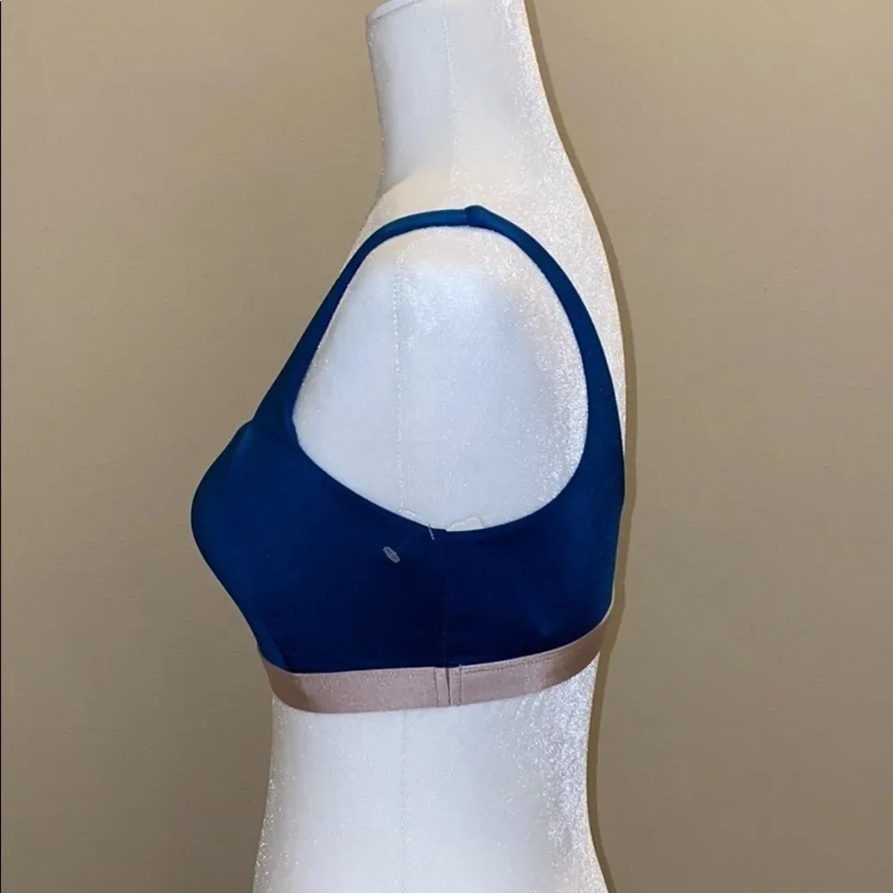 NWT Body Glove Alison D/DD Bikini Top Swim